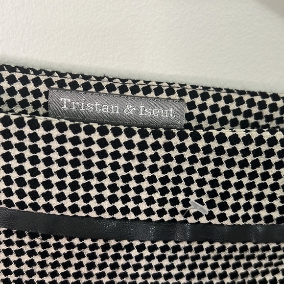 Tristan & Iseut Square Pattern Mini Sides Pleated Skirt Size 12 - Picture 8 of 16